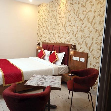 Hotel Singla Residency Kangra Eksteriør bilde