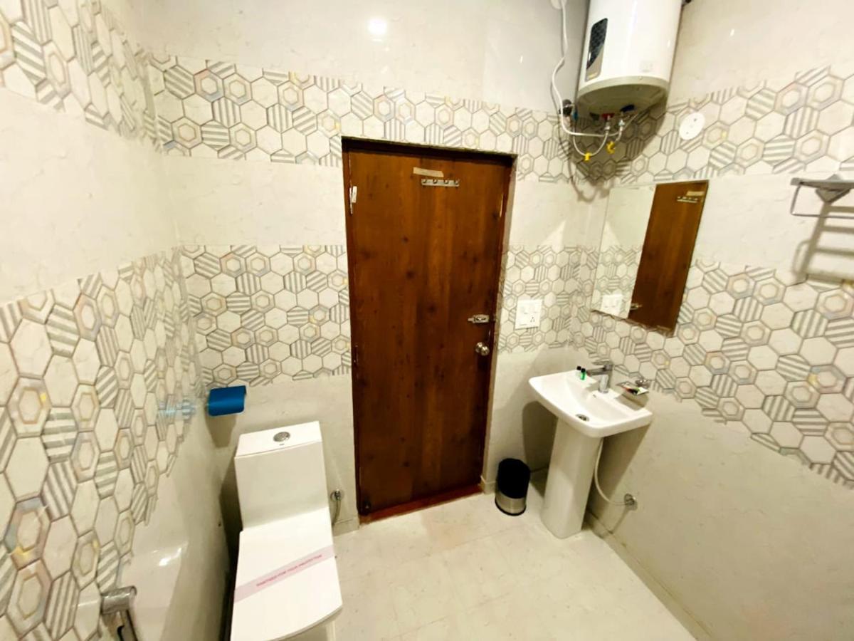 Hotel Singla Residency Kangra Eksteriør bilde